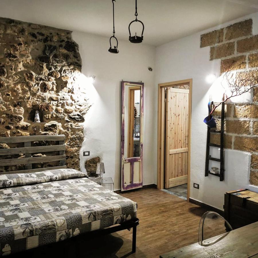 B&B Polvere Di Stelle Ummari Exterior photo
